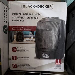 Black & Decker Ceramic Heater with Manual Controls